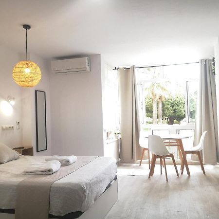 Cosy Beach Suite Agata Бенальмадена Экстерьер фото